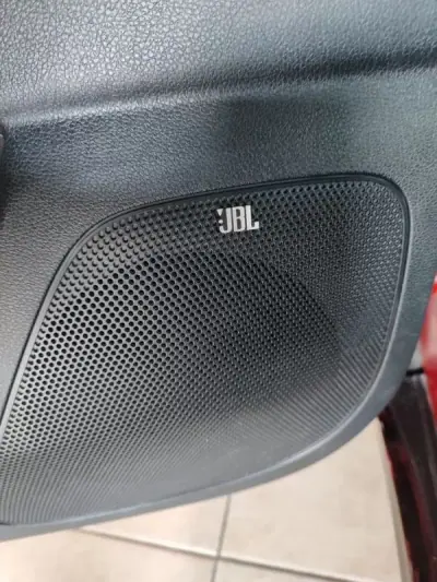 Kia Sportage 2021 - 19750 EUR, 67500 km - AUTO.MOTO.pt - 67500km - foto 23 de 36