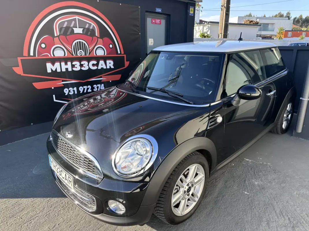 MINI Cooper 2012 - 10500 EUR, 210000 km - AUTO.MOTO.pt - 210000km - foto 1 de 40