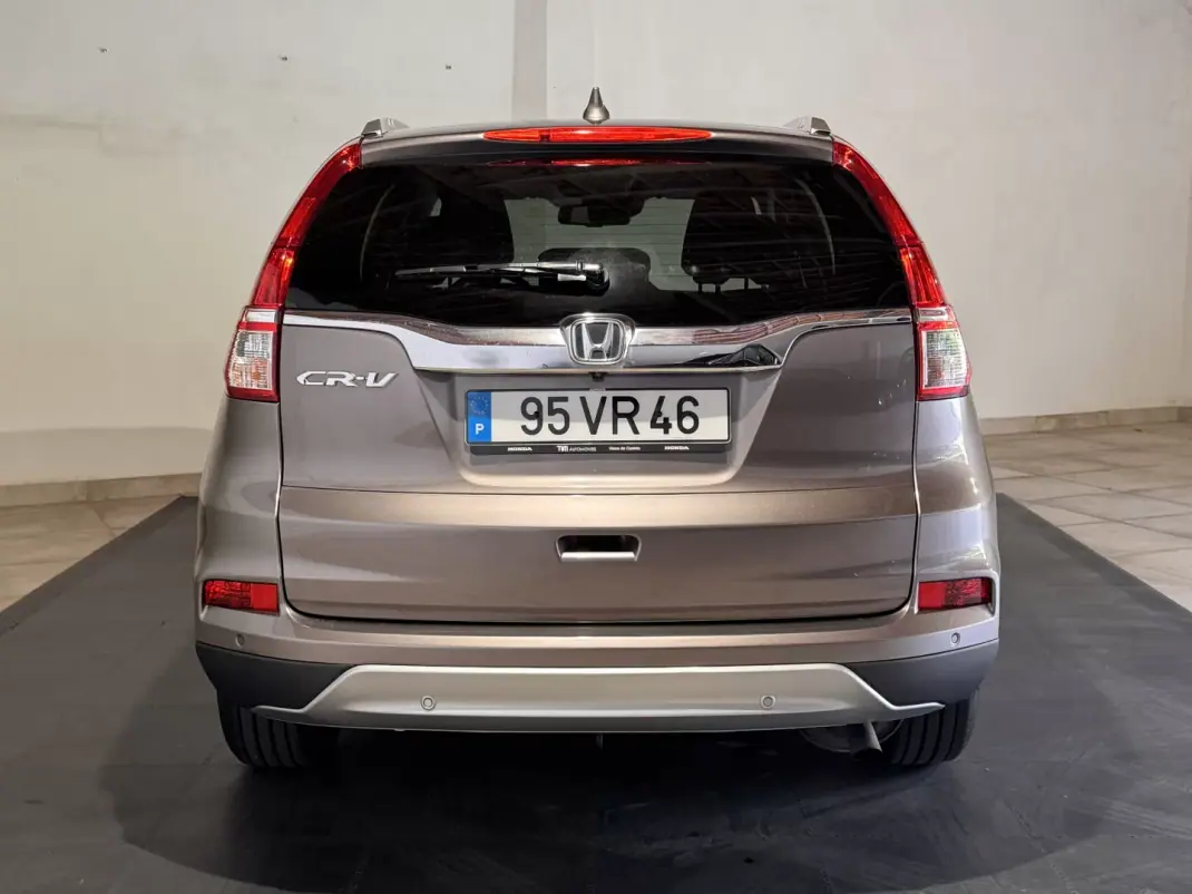 Honda CR-V 2018 - 19500 EUR, 112904 km - AUTO.MOTO.pt - 112904km - foto 7 de 31