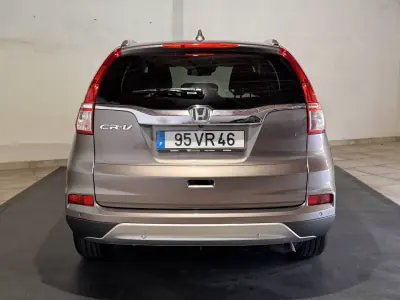 Honda CR-V 2018 - 19500 EUR, 112904 km - AUTO.MOTO.pt - 112904km - foto 7 de 31