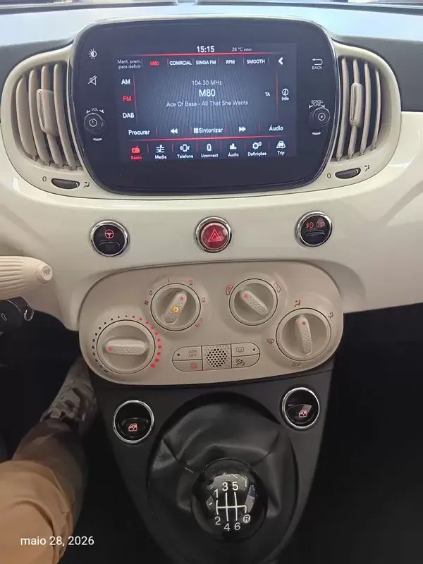 Fiat 500C 2021 - 11500 EUR, 42000 km - AUTO.MOTO.pt - 42000km - foto 12 de 15