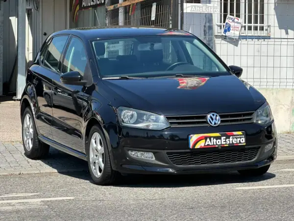 Volkswagen Polo 2009 - 9900 EUR, 185146 km - AUTO.MOTO.pt - 185146km - foto 9 de 28