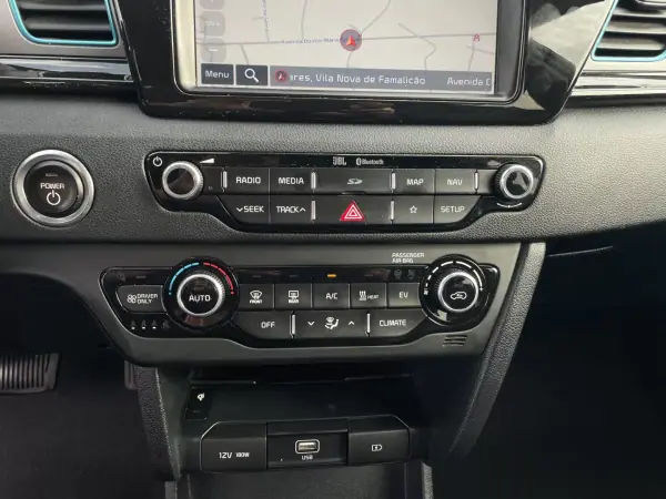 Kia e-Niro 2019 - 21500 EUR, 84859 km - 84859km - foto 35 de 42