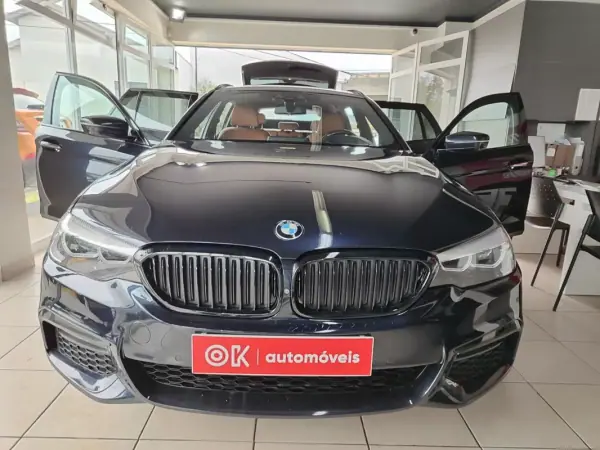 BMW 520 2017 - 27250 EUR, 149150 km - AUTO.MOTO.pt - 149150km - foto 22 de 40
