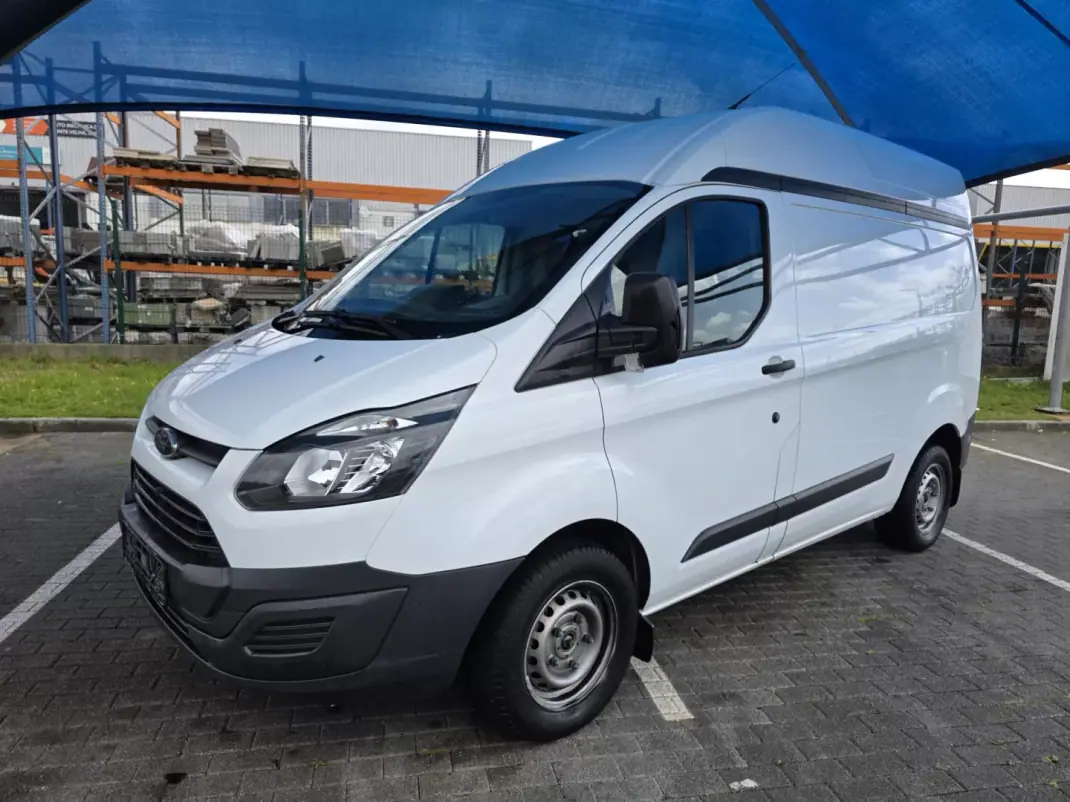 Ford Transit Custom 2015 - 13990 EUR, 148160 km - AUTO.MOTO.pt - 148160km - foto 1 de 19