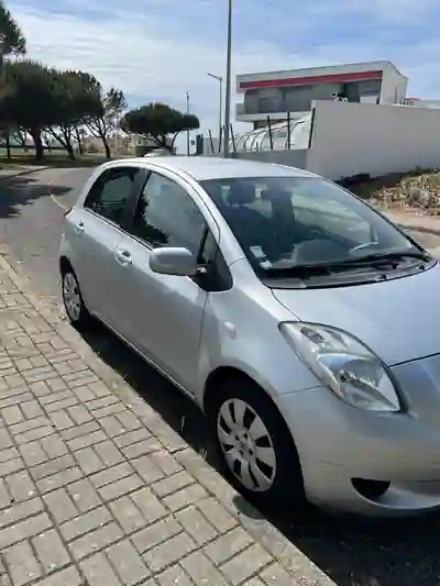 Toyota Yaris 2008 - 4990 EUR, 101600 km - AUTO.MOTO.pt - 101600km - foto 2 de 10