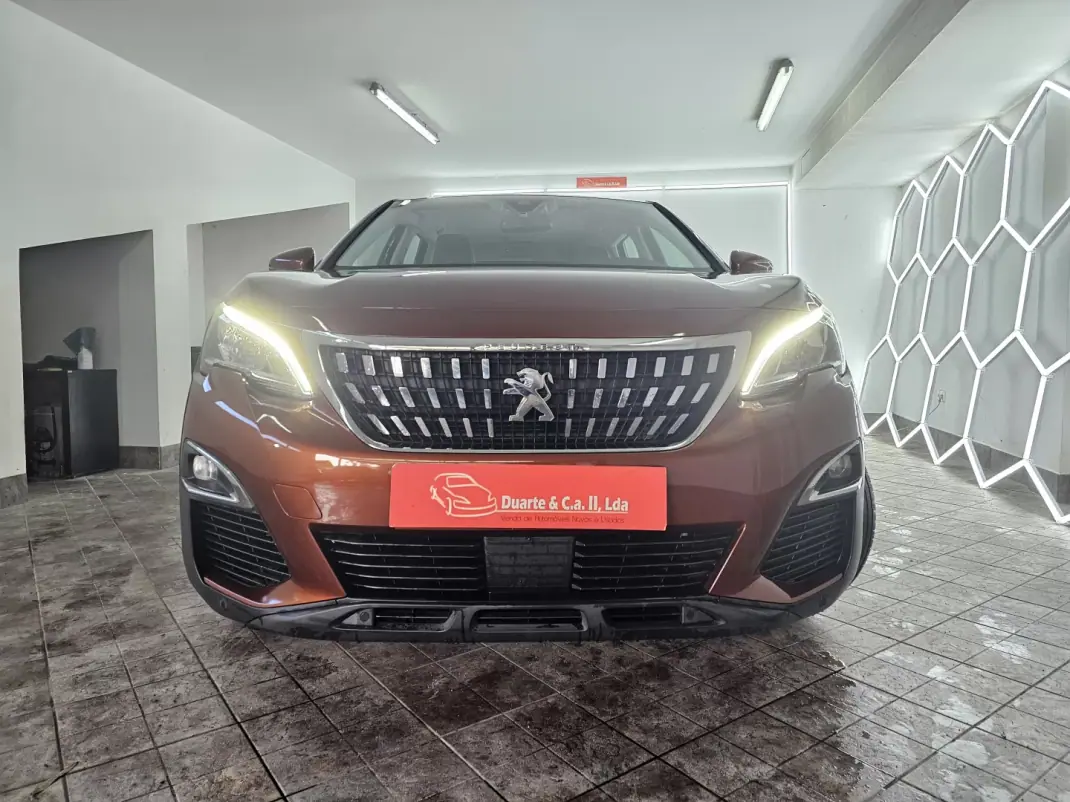 Peugeot 3008 2018 - 18500 EUR, 122503 km - AUTO.MOTO.pt - 122503km - foto 4 de 25