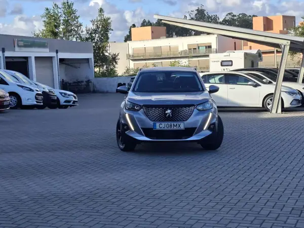 Peugeot 2008 2021 - 16500 EUR, 87900 km - AUTO.MOTO.pt - 87900km - foto 14 de 32