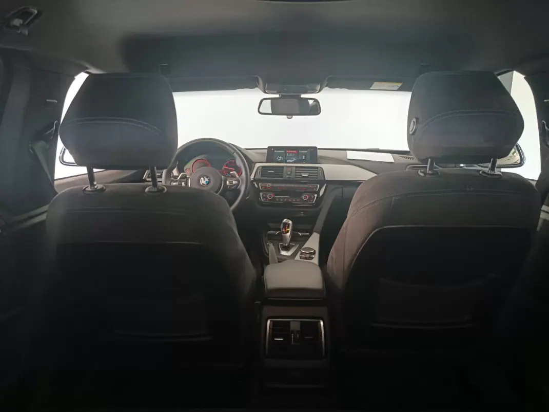 BMW 420 Gran Coupé 2017 - 26300 EUR, 166000 km - 166000km - foto 18 de 42