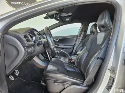 Volvo V40 2014 — foto 4 de 7