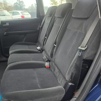 Ford C-Max 2005 - 5450 EUR, 238550 km - AUTO.MOTO.pt - 238550km - foto 14 de 17