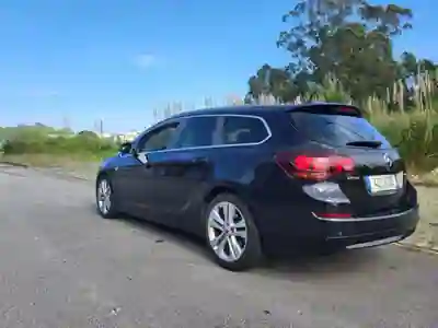 Opel Astra Sports Tourer 2011 - 190000km