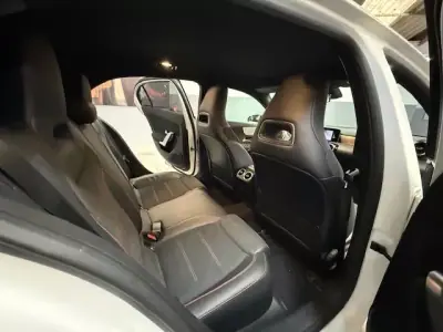 Mercedes-Benz A 160 2021 - 25900 EUR, 97000 km - AUTO.MOTO.pt - 97000km - foto 9 de 13