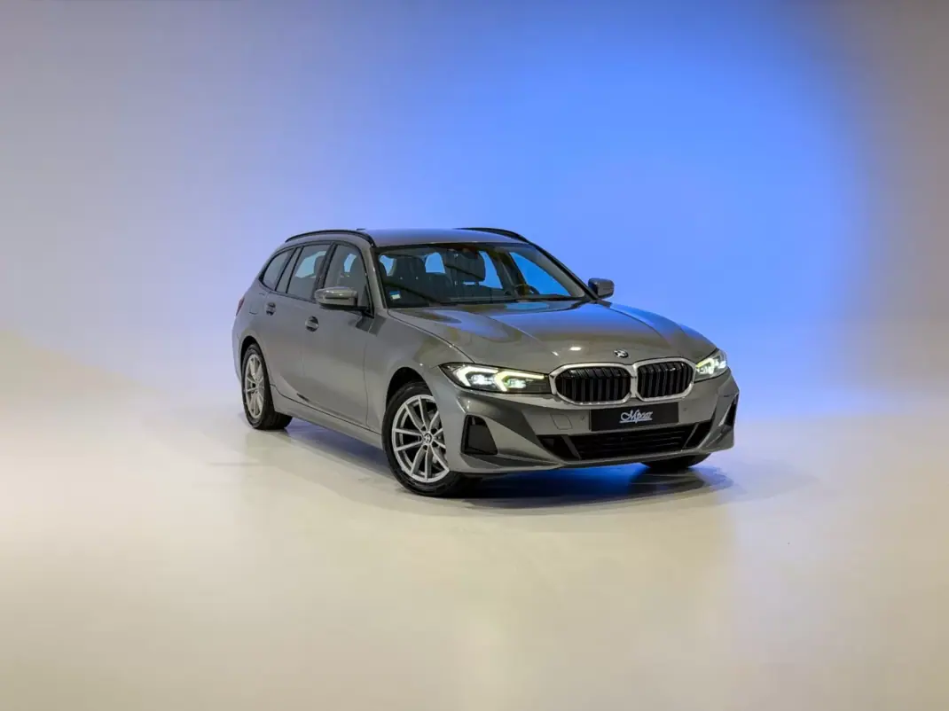 BMW 320 2023 - 26950 EUR, 215000 km - 215000km - foto 29 de 34