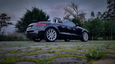 Audi TT Roadster 2011 - 19500 EUR, 52000 km - AUTO.MOTO.pt - 52000km - foto 14 de 20