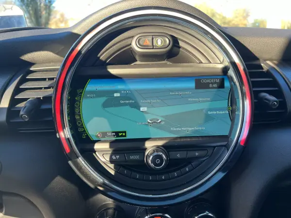 MINI John Cooper Works 2017 - 24965 EUR, 126000 km - AUTO.MOTO.pt - 126000km - foto 56 de 61