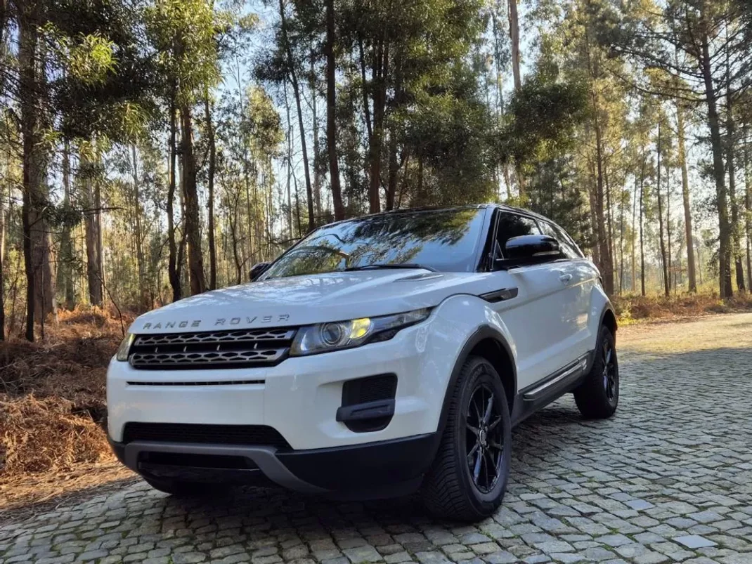 Land Rover Range Rover Evoque 2012 - 18900 EUR, 167000 km - AUTO.MOTO.pt - 167000km - foto 7 de 20