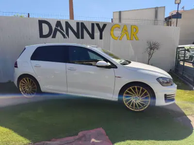 Volkswagen Golf 2016 - 155000km
