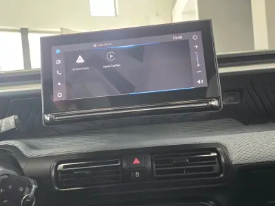 Citroën e-C3 2025 - 20499 EUR, 7487 km - AUTO.MOTO.pt - 7487km - foto 18 de 32