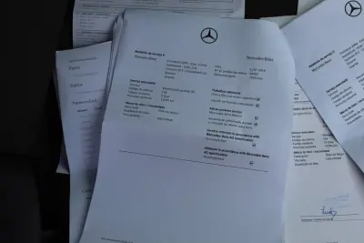 Mercedes-Benz E 250 2010 - 13990 EUR, 245000 km - AUTO.MOTO.pt - 245000km - foto 37 de 48