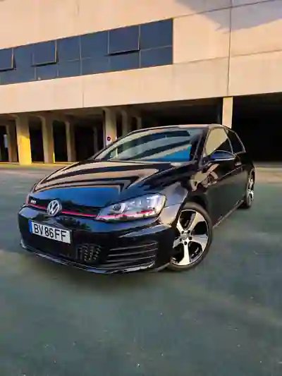 Volkswagen Golf 2013 - 196000km