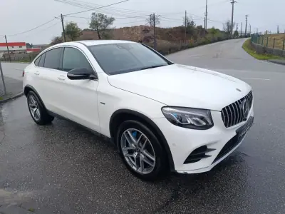Mercedes-Benz GLC 350 2017 - 42500 EUR, 85000 km - AUTO.MOTO.pt - 85000km - foto 8 de 37