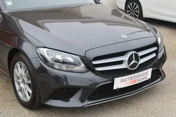 Mercedes-Benz C 200 2020 - 22990 EUR, 173000 km - AUTO.MOTO.pt - 173000km - foto 7 de 33
