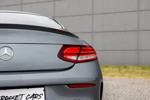 Mercedes-Benz C 43 AMG 2019 - 50990 EUR, 95000 km - AUTO.MOTO.pt - 95000km - foto 34 de 35
