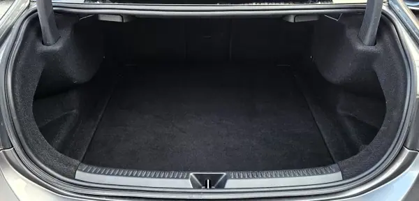 Mercedes-Benz A 180 Limousine 2019 - 26500 EUR, 154000 km - AUTO.MOTO.pt - 154000km - foto 14 de 31