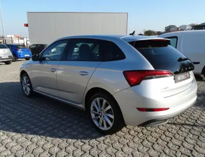 Skoda Scala 2022 - 15800 EUR, 51093 km - AUTO.MOTO.pt - 51093km - foto 23 de 25