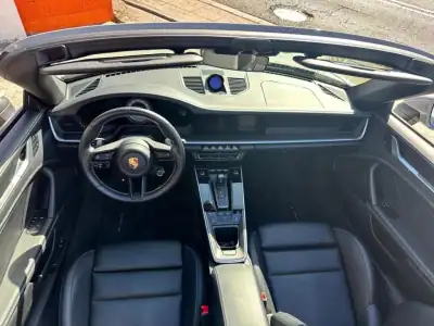Porsche 992 2021 - 315000 EUR, 14800 km - AUTO.MOTO.pt - 14800km - foto 14 de 17
