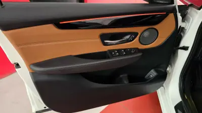 BMW 216 Active Tourer 2017 - 16990 EUR, 118407 km - AUTO.MOTO.pt - 118407km - foto 18 de 72