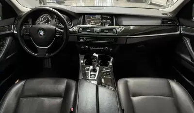 BMW 520 2015 - 18900 EUR, 202000 km - AUTO.MOTO.pt - 202000km - foto 17 de 21