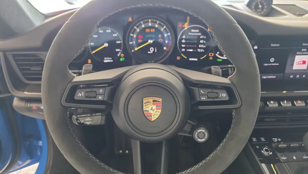 Porsche 992 2023 - 245000 EUR, 18096 km - AUTO.MOTO.pt - 18096km - foto 43 de 56