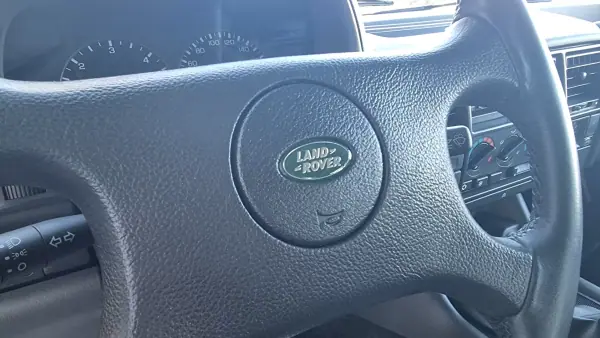 Land Rover Range Rover 1996 - 35500 EUR, 143108 km - AUTO.MOTO.pt - 143108km - foto 17 de 49