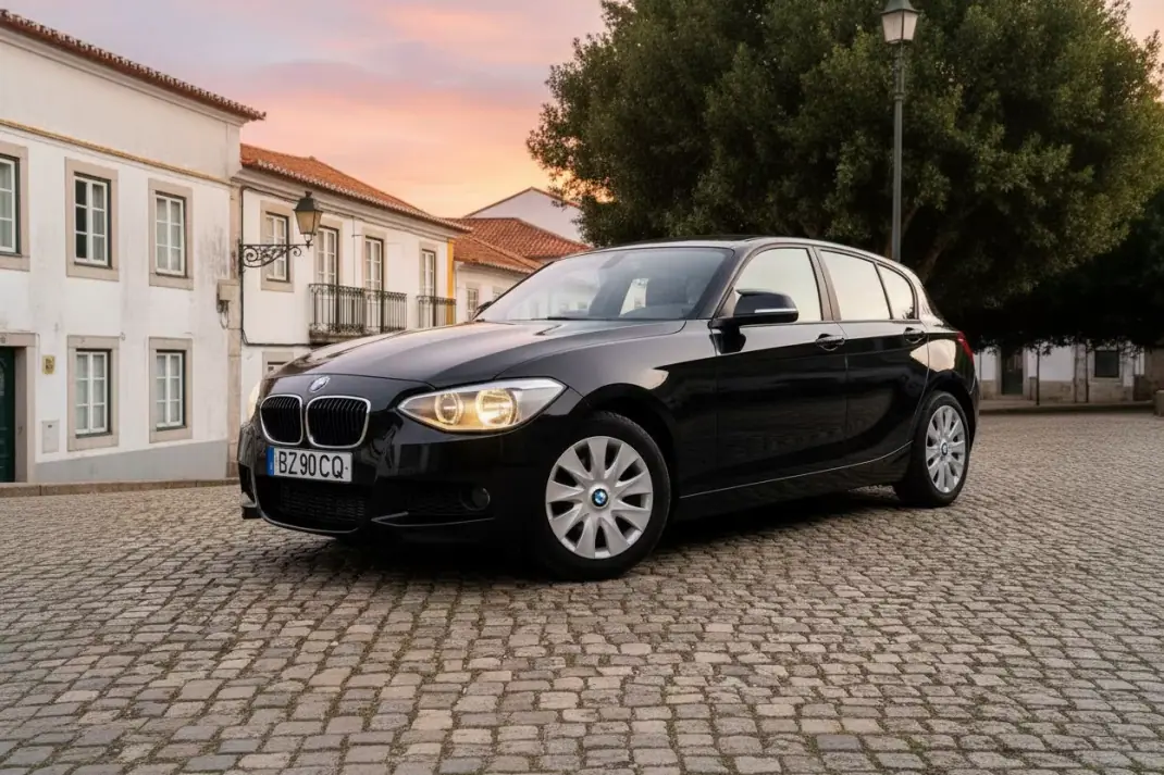 BMW 118 2012 - 12450 EUR, 167000 km - AUTO.MOTO.pt - 167000km - foto 1 de 9