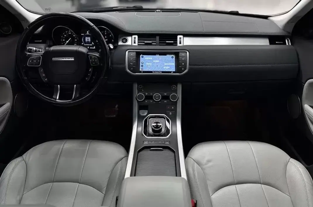 Land Rover Range Rover Evoque 2018 - 22850 EUR, 102825 km - AUTO.MOTO.pt - 102825km - foto 7 de 31