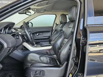 Land Rover EVOQUE 2017 - 16980 EUR, 197000 km - 197000km - foto 4 de 6