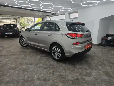 Hyundai i30 2019 - 14900 EUR, 43264 km - AUTO.MOTO.pt - 43264km - foto 5 de 33