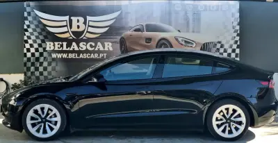 Tesla Model 3 2022 - 29950 EUR, 30000 km - AUTO.MOTO.pt - 30000km - foto 3 de 19