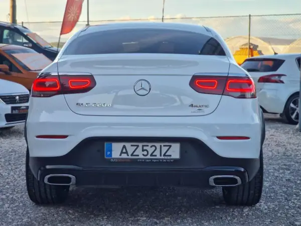 Mercedes-Benz GLC 220 2019 - 48500 EUR, 120000 km - AUTO.MOTO.pt - 120000km - foto 9 de 28