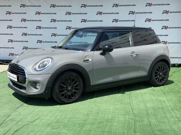 MINI Cooper 2017 - 12500 EUR, 173200 km - AUTO.MOTO.pt - 173200km - foto 3 de 25