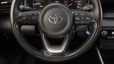 Toyota Yaris 2024 - 22350 EUR, 35000 km - AUTO.MOTO.pt - 35000km - foto 21 de 31