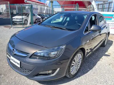 Opel Astra 2013 - 6250 EUR, 159389 km - AUTO.MOTO.pt - 159389km - foto 2 de 26