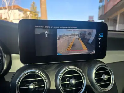 Mercedes-Benz GLC 300 2021 - 45980 EUR, 138000 km - AUTO.MOTO.pt - 138000km - foto 35 de 60