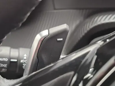 Peugeot 2008 2021 - 16500 EUR, 169015 km - AUTO.MOTO.pt - 169015km - foto 10 de 22