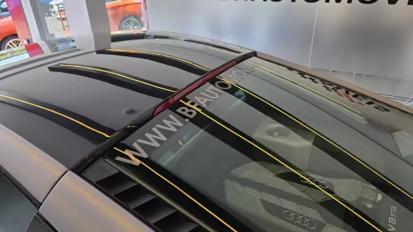 Audi R8 Coupé 2008 - 69500 EUR, 124927 km - AUTO.MOTO.pt - 124927km - foto 22 de 53