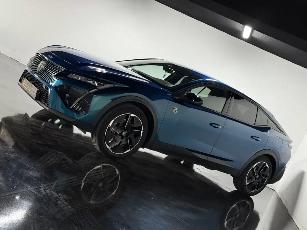 Peugeot 408 2022 - 28990 EUR, 46900 km - AUTO.MOTO.pt - 46900km - foto 12 de 30