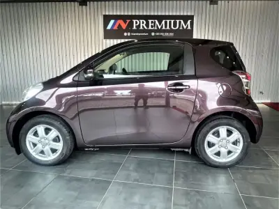Toyota iQ 2009 - 7750 EUR, 167000 km - AUTO.MOTO.pt - 167000km - foto 3 de 32