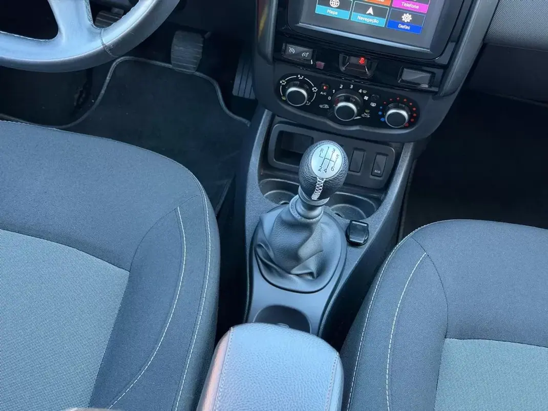 Dacia Duster 2018 - 12900 EUR, 131000 km - AUTO.MOTO.pt - 131000km - foto 31 de 31